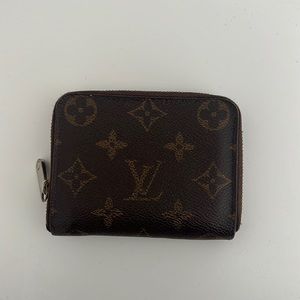 Louis Vuitton compact wallet with zipper
